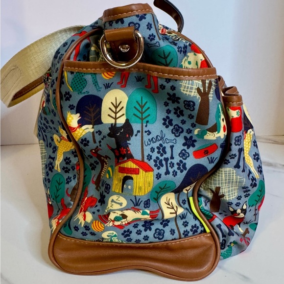 Lily Bloom Who Let The Dogs Out Maya Large Tote Bag Purse Multi Pocket Puppy - Picture 4 of 6